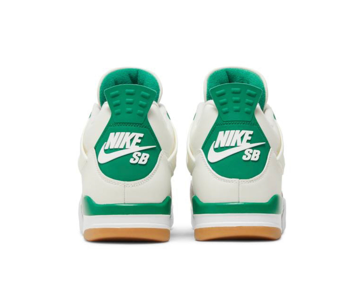 Nike SB x Air Jordan 4
